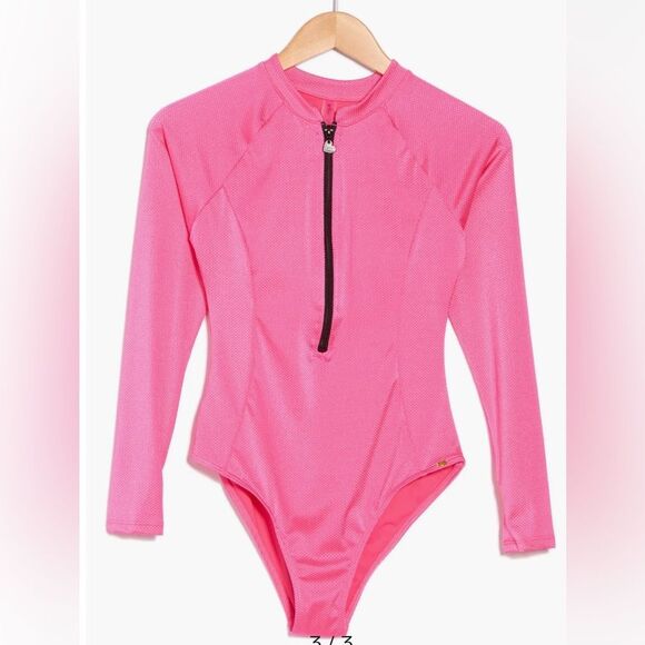 Betsey Johnson Scuba Zip Up Swimsuit - Picture 6 of 13